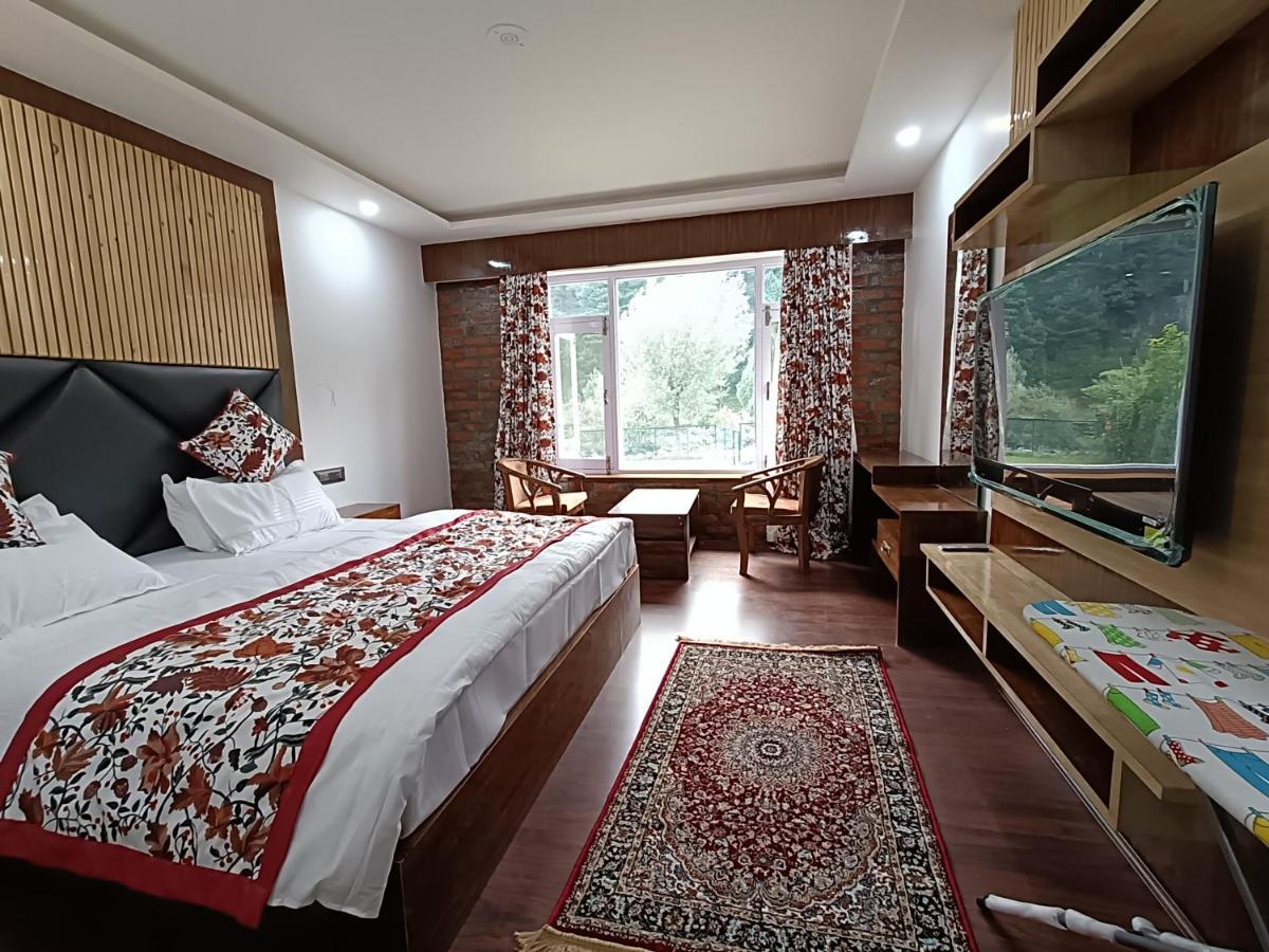 Hotel Lidder Palace Pahalgām Eksteriør bilde